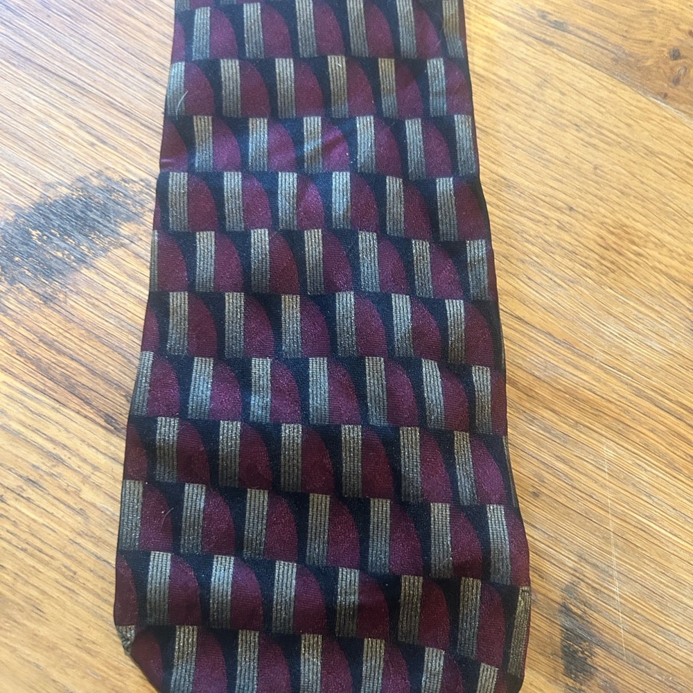 Vintage Louis Roth Burgundy and Black Men's Tie